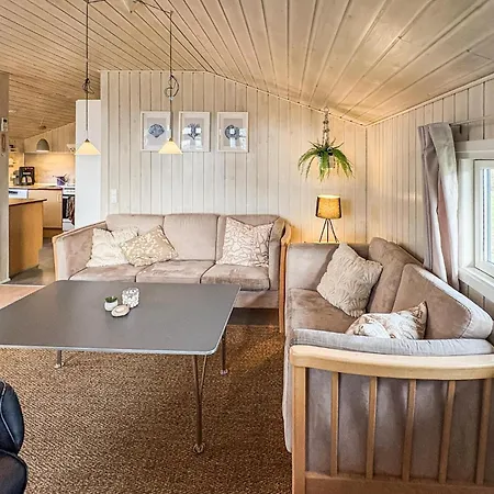 Beautiful In With Sauna Σπίτι διακοπών *