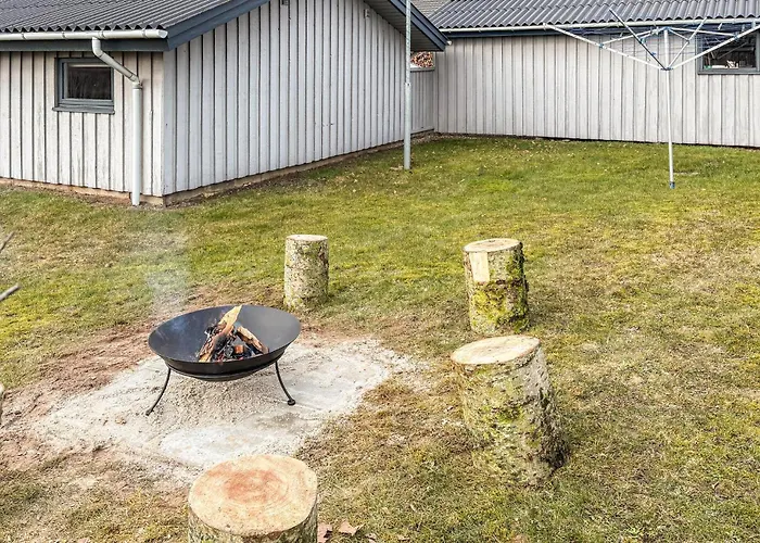 Σπίτι διακοπών Beautiful In With Sauna